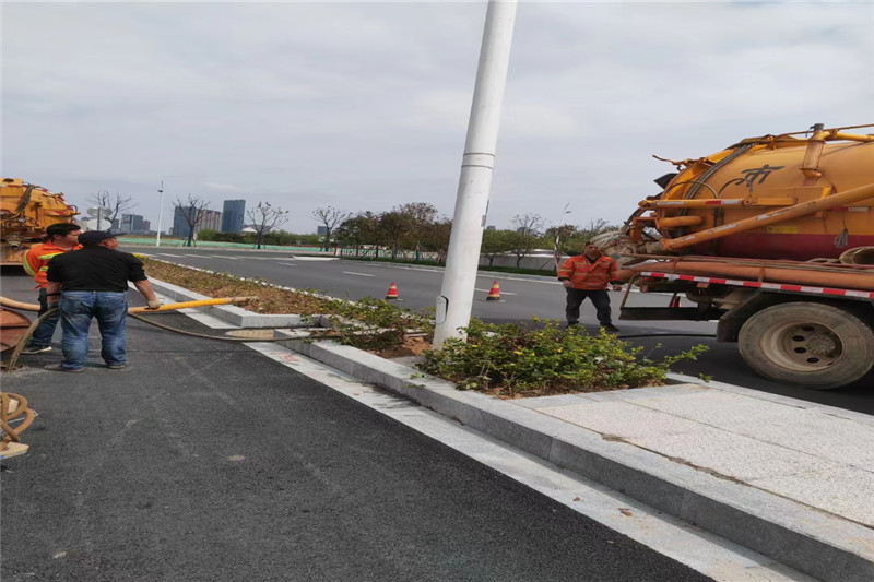 新青雨水管道清淤-污水管道清洗